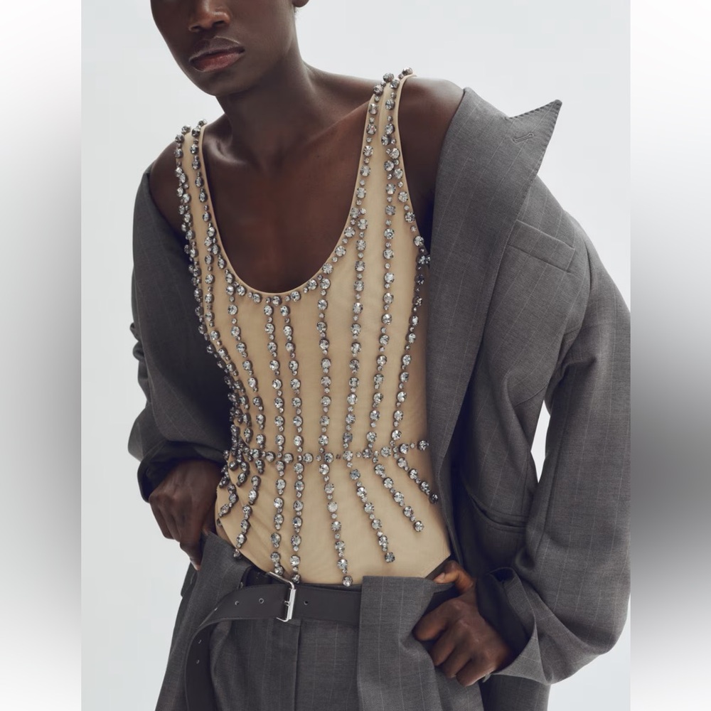 STELLA MCCARTNEY H&M
CRYSTAL-EMBELLISHED MESH BODYSUIT